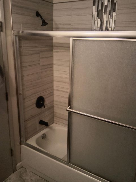 Tiny photo for 2816 Reclamation Avenue, Klamath Falls, OR 97603 (MLS # 220212040)