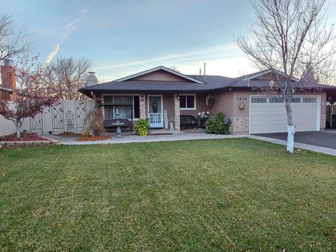 Tiny photo for 2816 Reclamation Avenue, Klamath Falls, OR 97603 (MLS # 220212040)