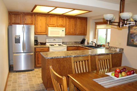 Tiny photo for 57307 Beaver Ridge Loop #7D, Sunriver, OR 97707 (MLS # 220212127)