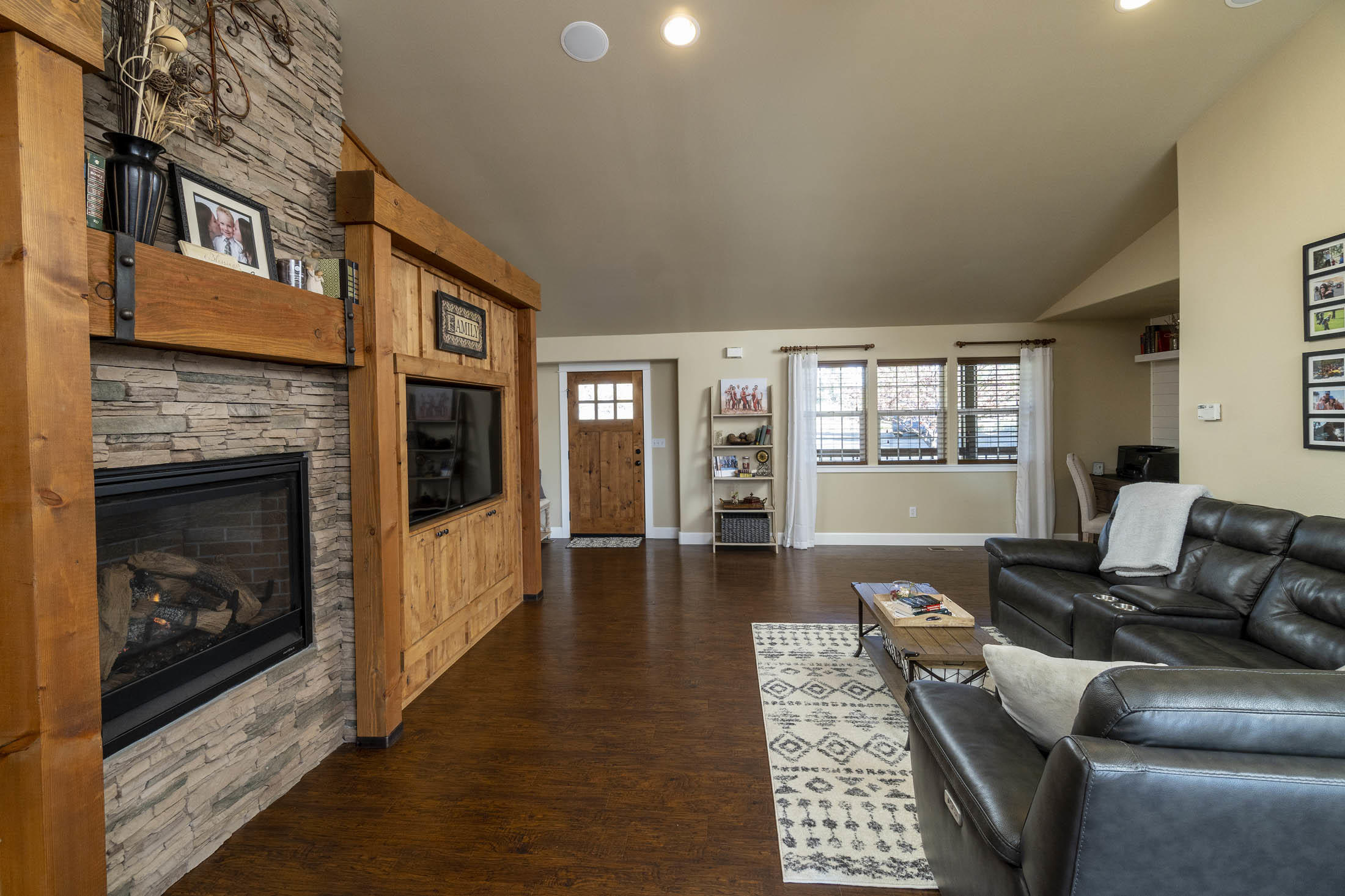 Raintree - Residential