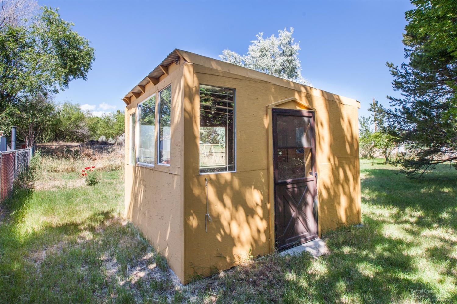 East Villa - Residential