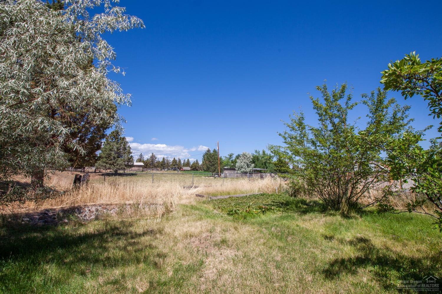 East Villa - Residential