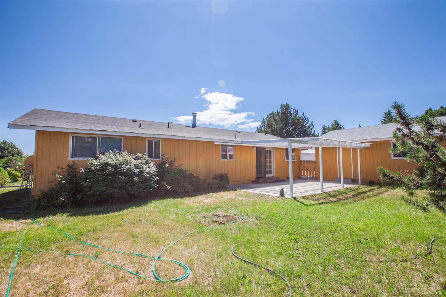 East Villa - Residential