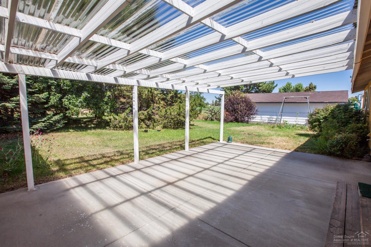 East Villa - Residential