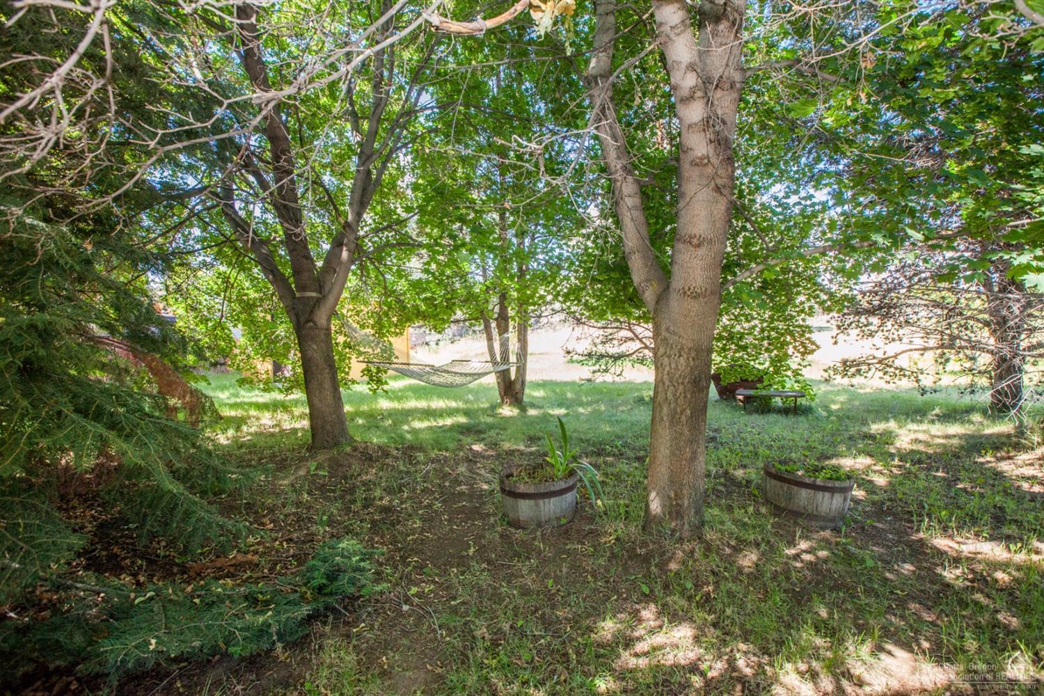 East Villa - Residential