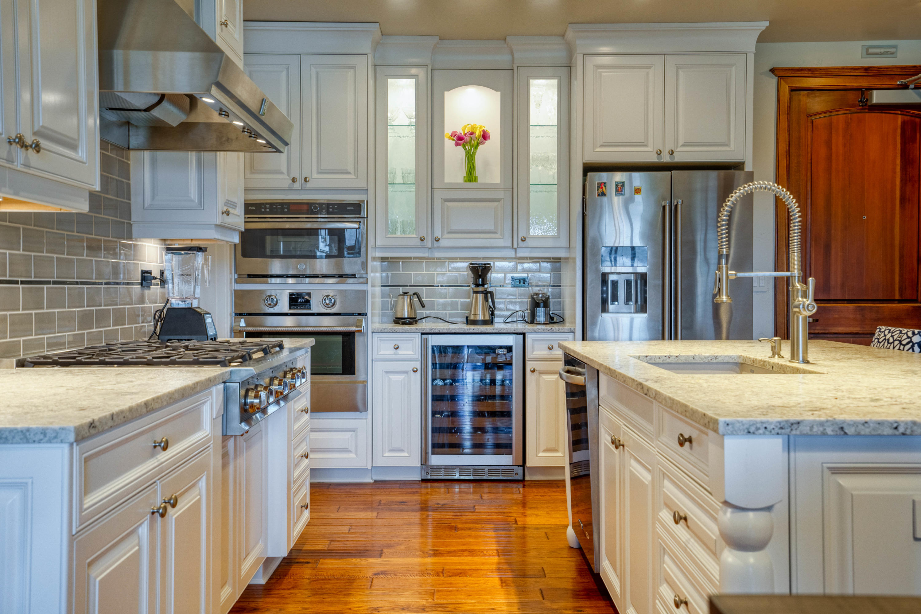 Plaza Condominiums - Residential