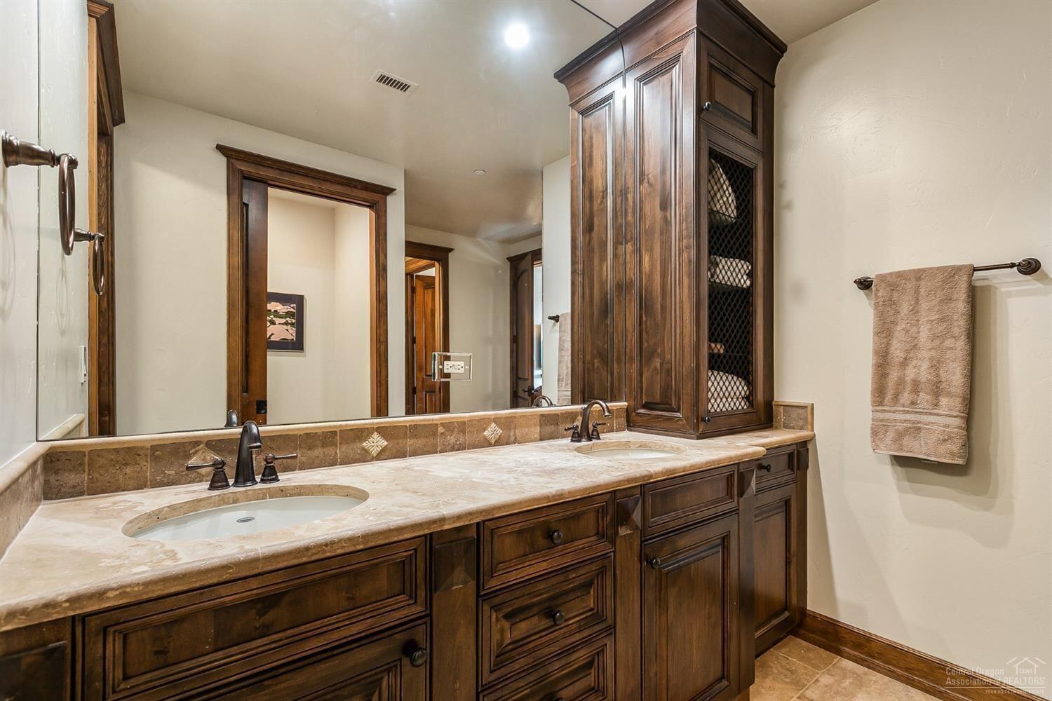 Plaza Condominiums - Residential