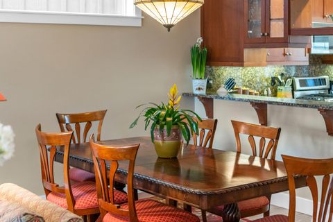 Tiny photo for 832 NE Revere Avenue, Bend, OR 97701 (MLS # 220215400)