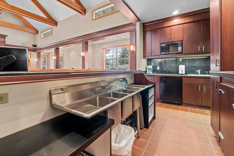 Tiny photo for 832 NE Revere Avenue, Bend, OR 97701 (MLS # 220215400)