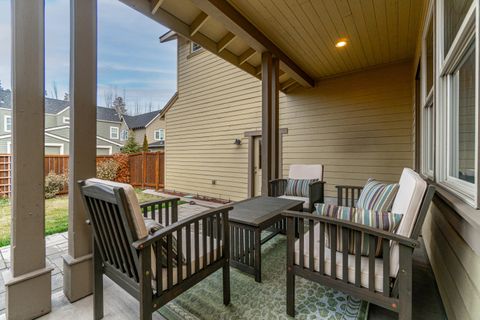 Tiny photo for 832 NE Revere Avenue, Bend, OR 97701 (MLS # 220215400)