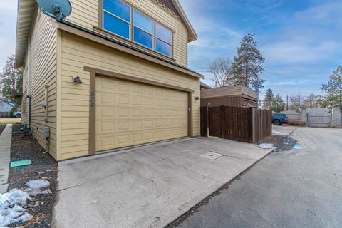 Tiny photo for 832 NE Revere Avenue, Bend, OR 97701 (MLS # 220215400)