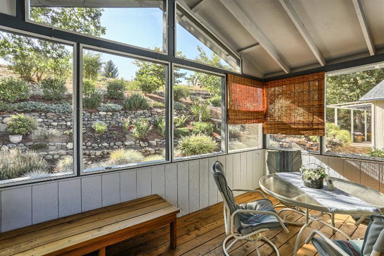 Oak Valley - Residential