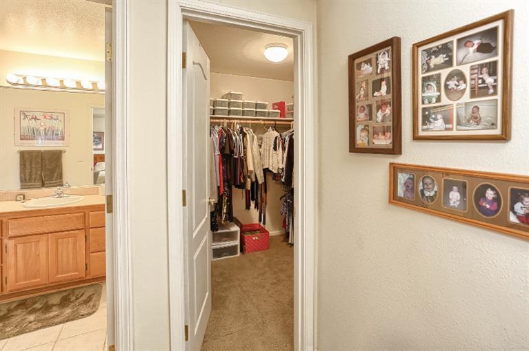 Oak Valley - Residential