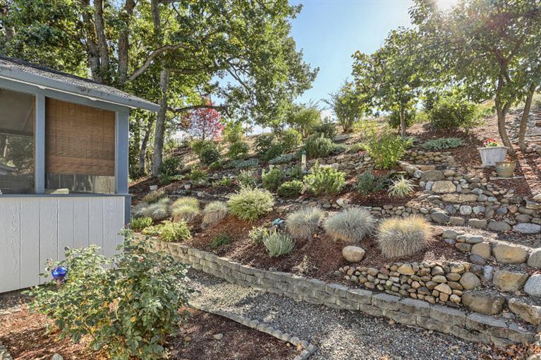 Oak Valley - Residential