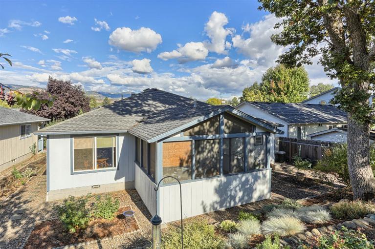 Oak Valley - Residential