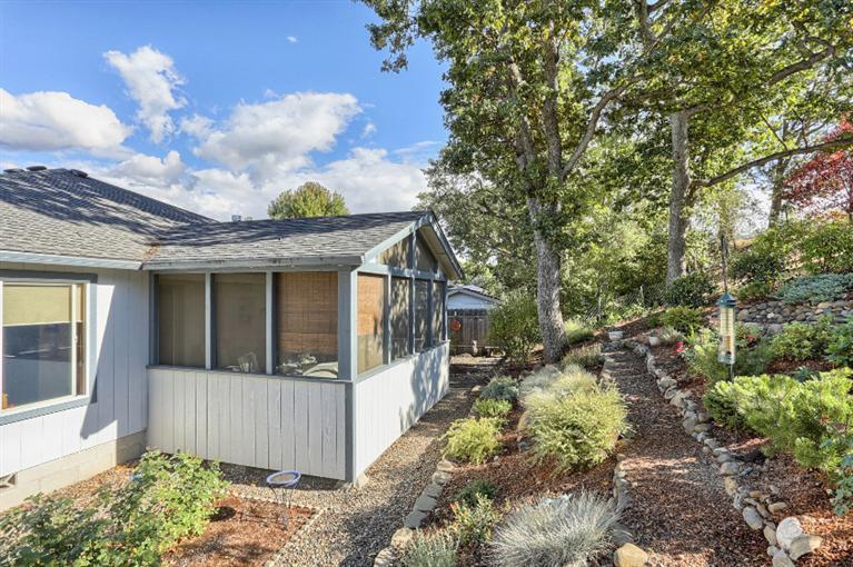 Oak Valley - Residential