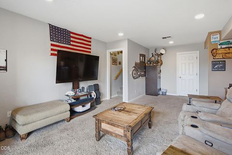 Tiny photo for 921 NE Beacon Drive, Grants Pass, OR 97526 (MLS # 220224499)