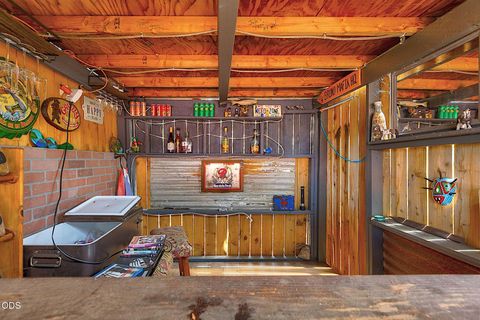 Tiny photo for 921 NE Beacon Drive, Grants Pass, OR 97526 (MLS # 220224499)