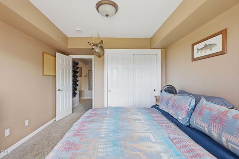 Tiny photo for 921 NE Beacon Drive, Grants Pass, OR 97526 (MLS # 220224499)