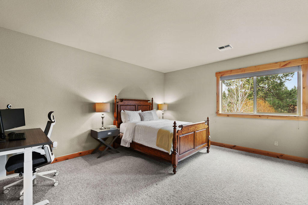 PointsWest - Residential