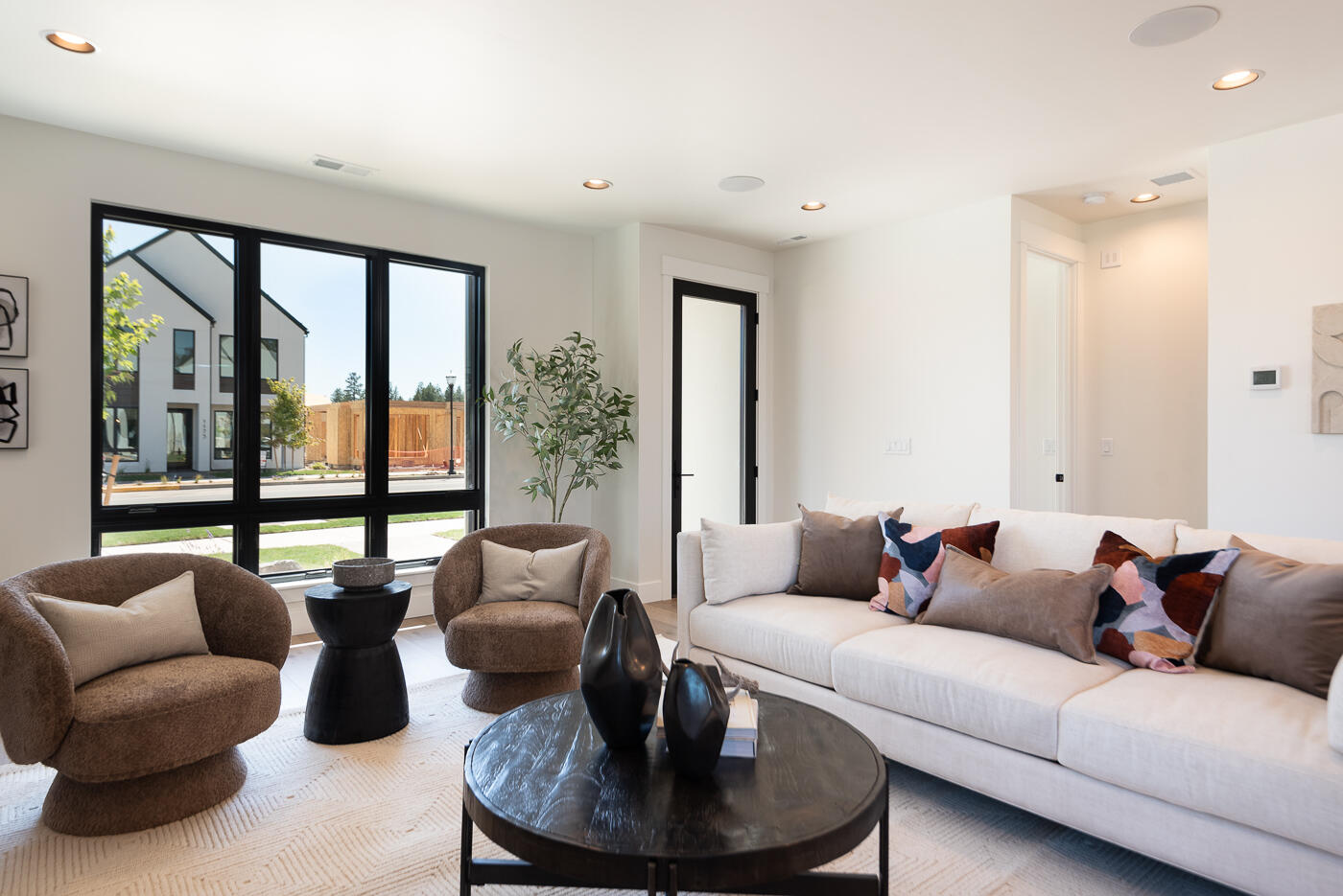 Discovery West Phase 4 - Residential