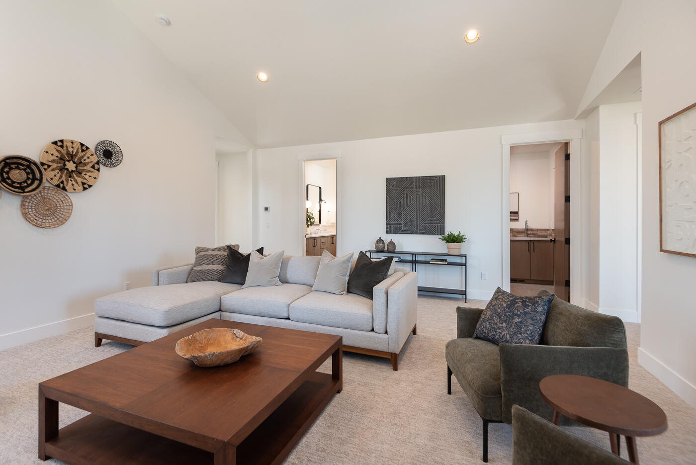 Discovery West Phase 4 - Residential