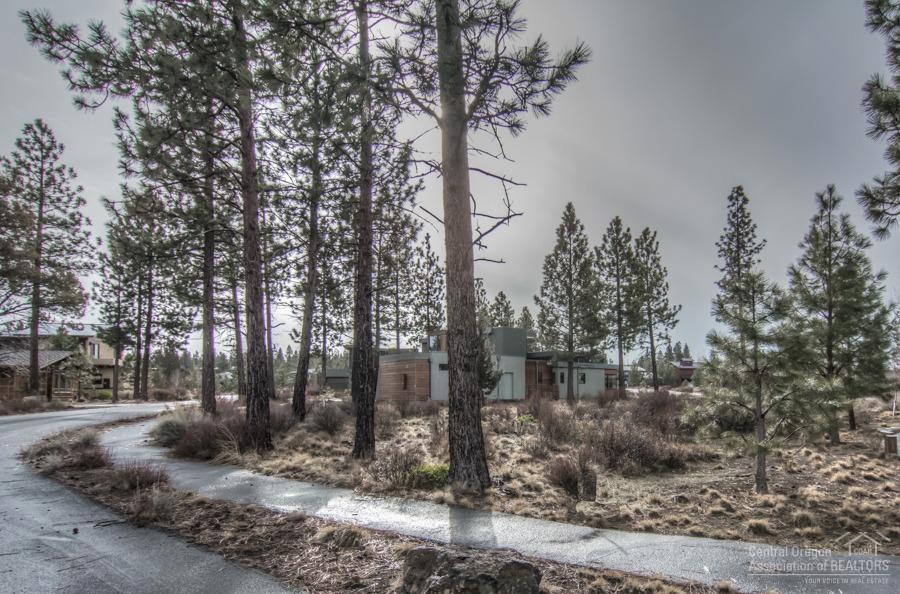 Shevlin Commons - Land