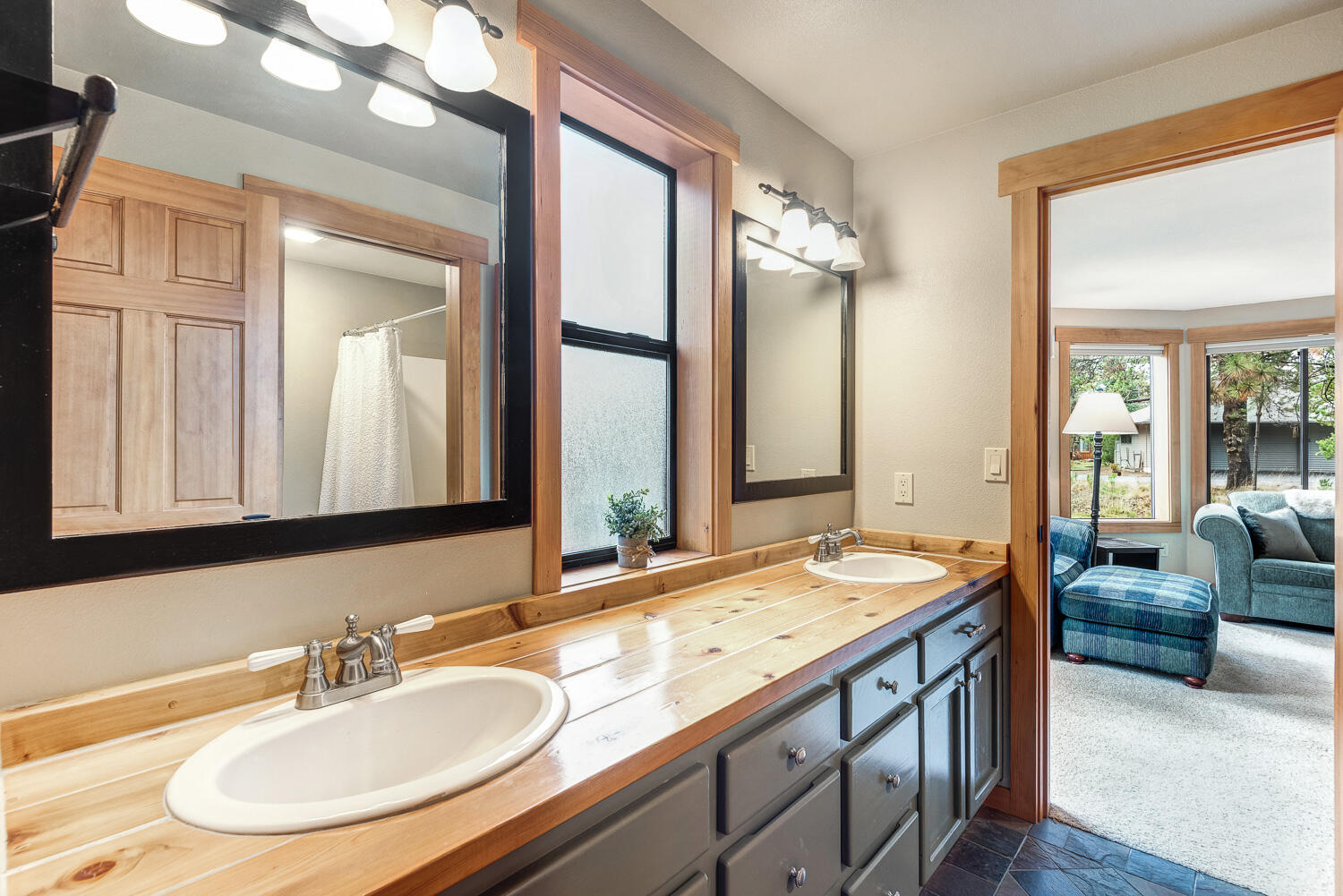 Fairway Crest Village - Residential