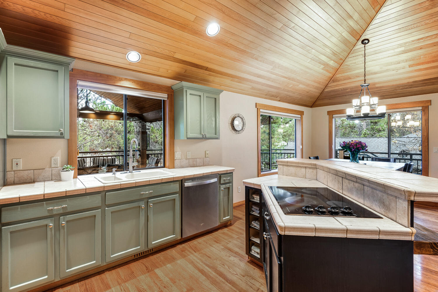 Fairway Crest Village - Residential