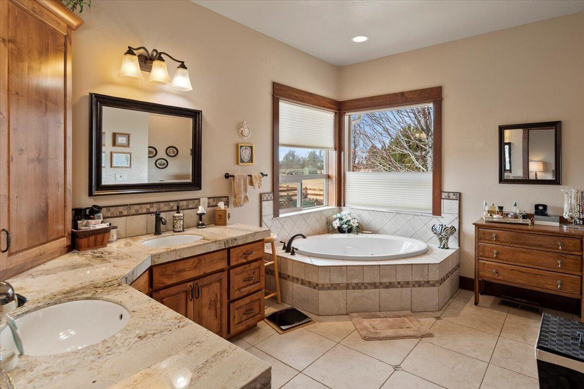 Harry Ranch Estates - Residential