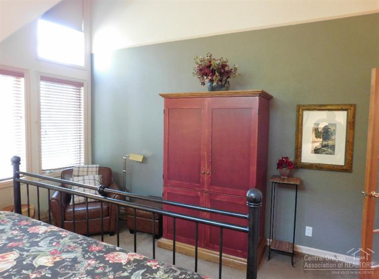 StoneTH - Residential