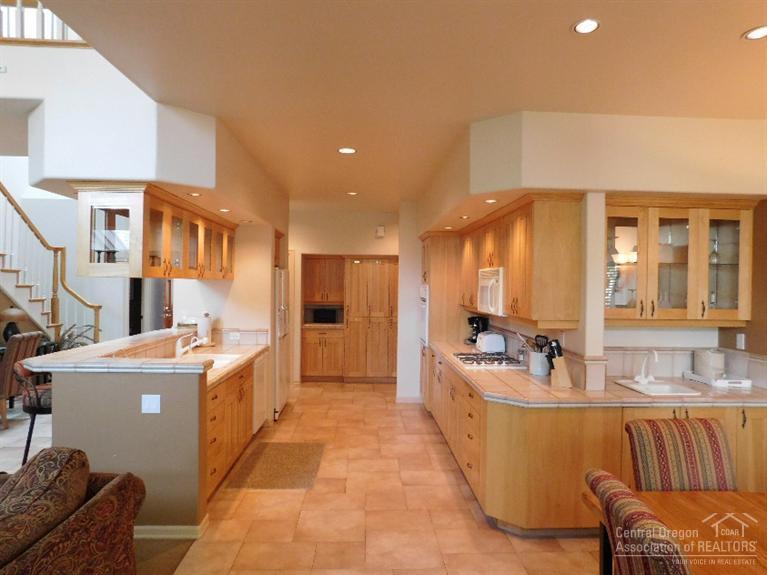 StoneTH - Residential