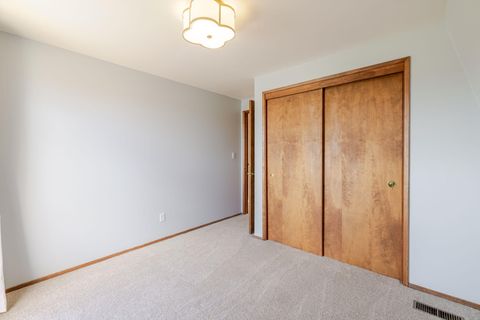 Tiny photo for 1766 SW Quail Drive, Madras, OR 97741 (MLS # 220219638)