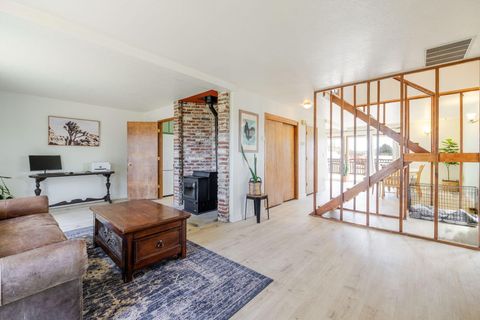 Tiny photo for 1766 SW Quail Drive, Madras, OR 97741 (MLS # 220219638)