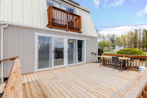 Tiny photo for 1766 SW Quail Drive, Madras, OR 97741 (MLS # 220219638)