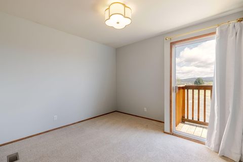 Tiny photo for 1766 SW Quail Drive, Madras, OR 97741 (MLS # 220219638)