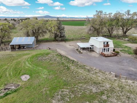 Tiny photo for 1766 SW Quail Drive, Madras, OR 97741 (MLS # 220219638)