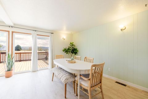 Tiny photo for 1766 SW Quail Drive, Madras, OR 97741 (MLS # 220219638)