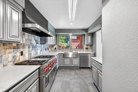 Tiny photo for 443 Conestoga Drive, Jacksonville, OR 97530 (MLS # 220223492)