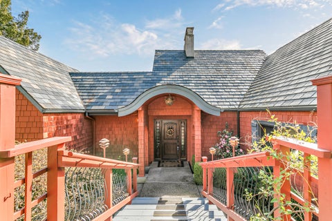Tiny photo for 443 Conestoga Drive, Jacksonville, OR 97530 (MLS # 220223492)