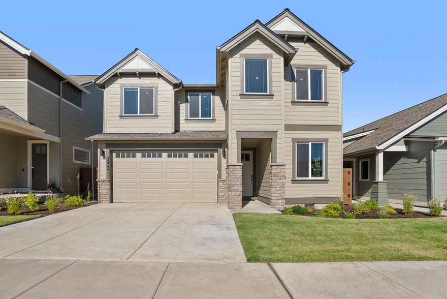 Up to $20,000 Buyer Incentive!Available when you finance with the seller's preferred lender.
Step into the spacious Morgan Plan by award-winning Pahlisch Homes, located on Homesite #279 in the sought-after Petrosa community. This thoughtfully upgraded home features: Built-in cabinetry flanking the fireplace, designer vanity in the half bath, custom wood shelving throughout, luxury vinyl stairs, hidden garbage & recycling cabinet, and fully landscaped backyard. Crafted with the quality and attention to detail Pahlisch Homes is known for. Enjoy the vibrant lifestyle of Bend's East Side, with nearby shopping, dining, parks, trails, and quick access to Mt. Bachelor and Hoodoo ski resorts. Plus, Petrosa offers resort-style amenities for year-round enjoyment.
📍 Model Home Open Daily | 11 AM - 5 PM
Come tour today and experience the Petrosa lifestyle!