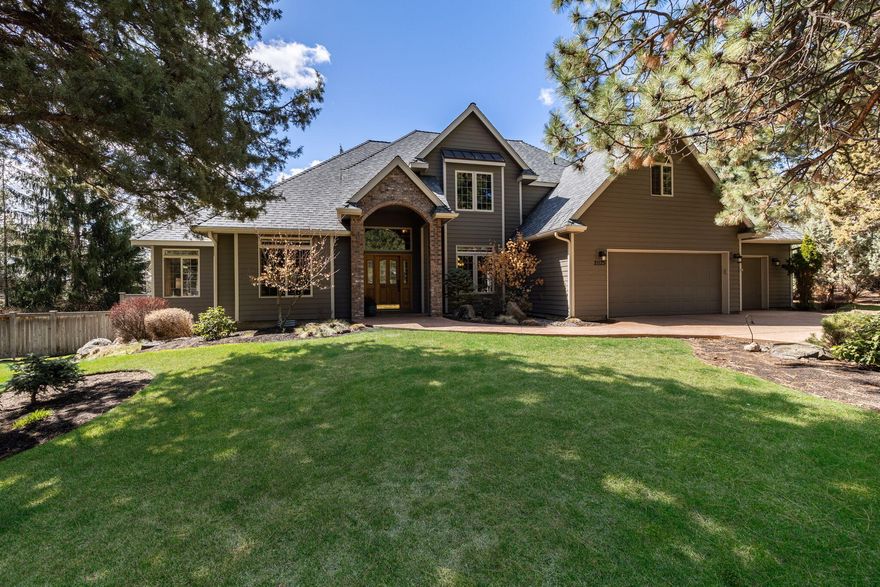 A hidden gem! Beautifully maintained home on an incredible lot. 3819 sq. ft. home sits on a .48 acre beautifully landscaped lot. Newly installed stained/printed driveway and walkway fall 2022. This tradition home features, a master on the main, large office, living room, family room, formal dining room. 2nd level features 3 bedrooms and a large bonus room. Serene landscaped grass and gardens/patio. Kitchen has beautiful granite counter tops, ****** high end hickory cabinetry, double ovens, island, built in buffet, kitchen nook stainless steel appliances/gas stove. Master bedroom with a lovely bathroom, soaking tub and walk in closet. Large utility room with ample cabinetry for storage. Peaceful neighborhood on the SE side of Bend. 3 car garage on a cul-de-sac. Seller Concessions: $20,000.