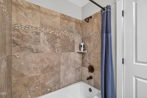 Tiny photo for 608 Fair Oaks Court, Ashland, OR 97520 (MLS # 220226605)