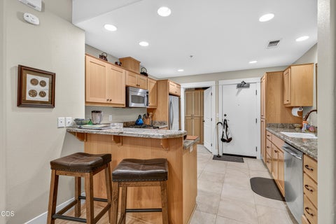 Tiny photo for 608 Fair Oaks Court, Ashland, OR 97520 (MLS # 220226605)