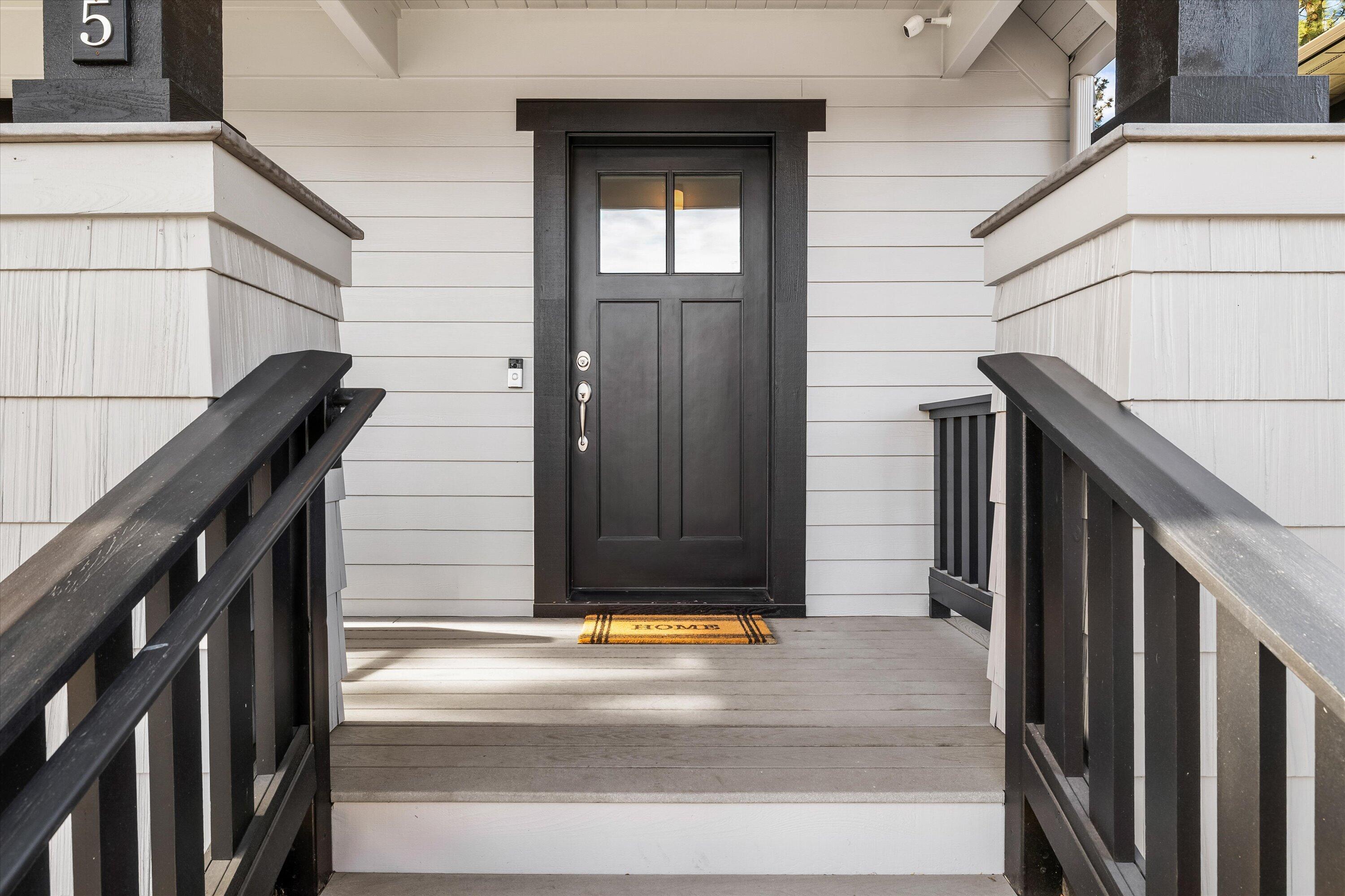 2195 NW Lemhi Pass Drive