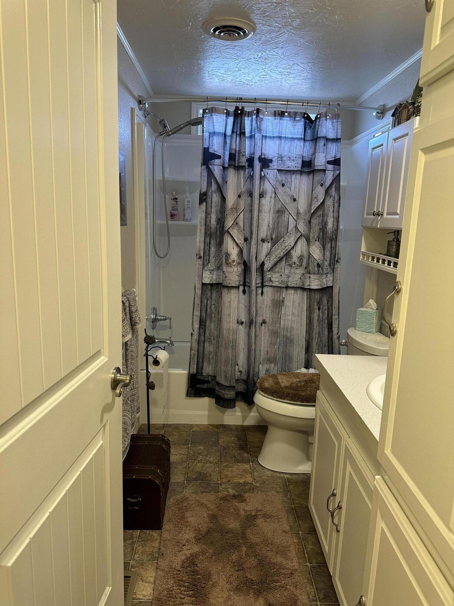 Green Pastures Mob - Residential