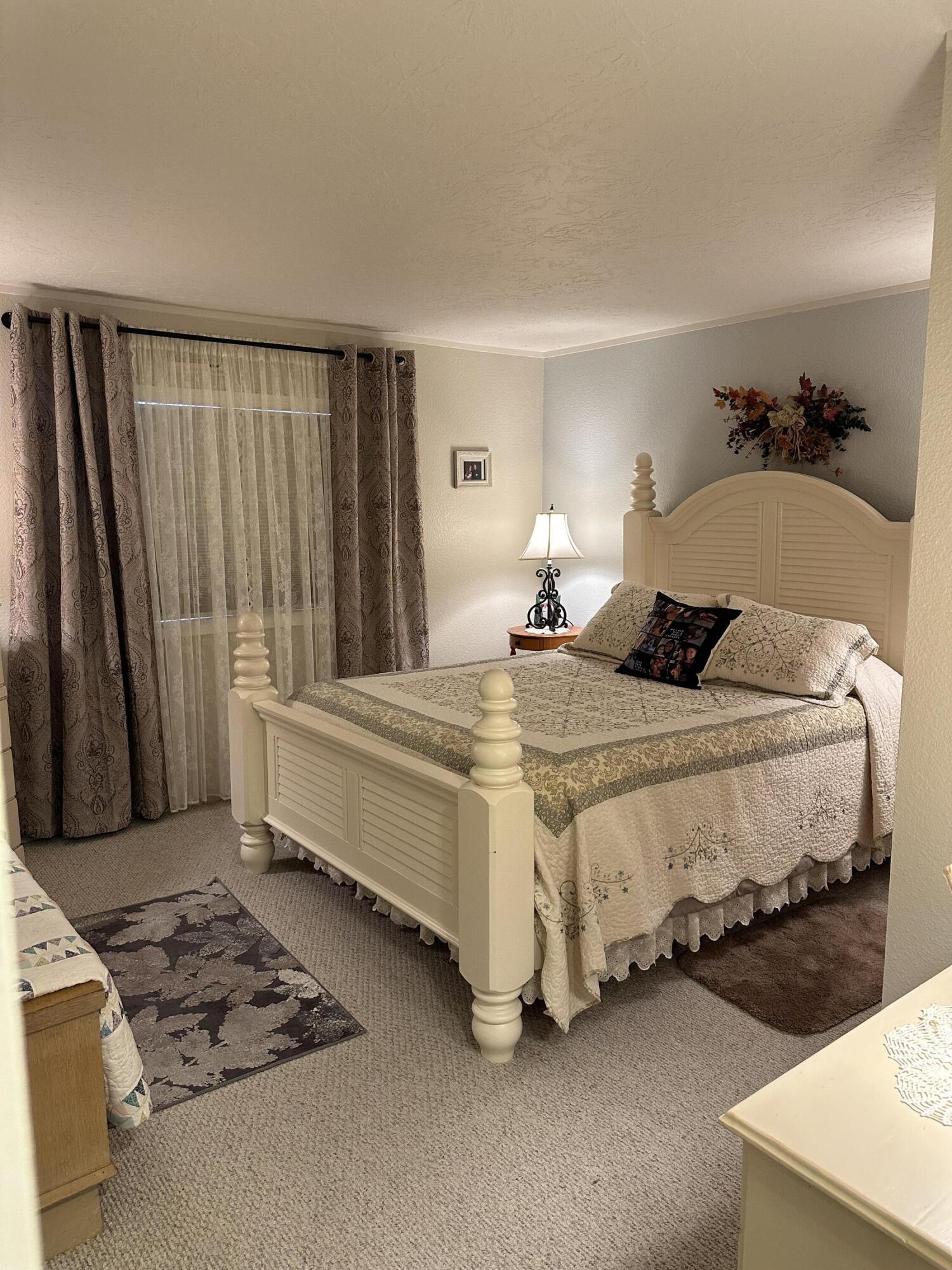 Green Pastures Mob - Residential