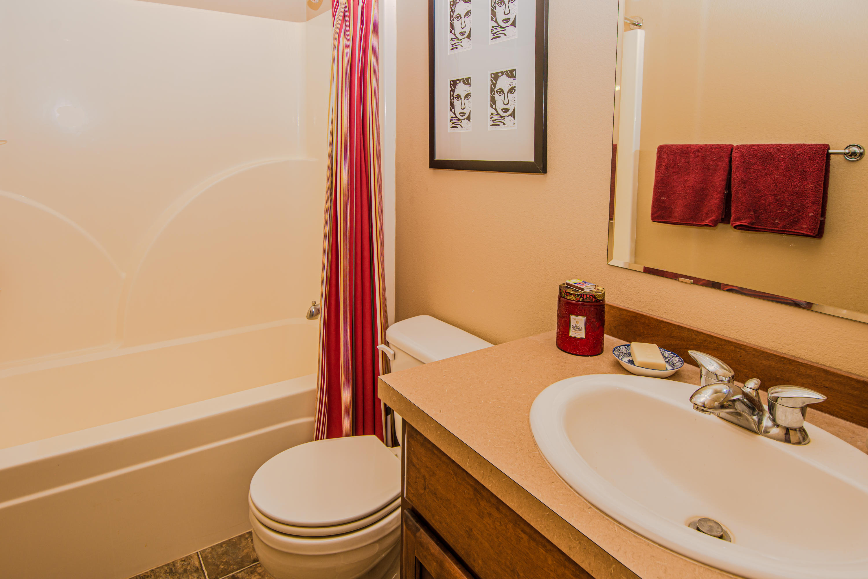 Twin Lakes Ranch - Residential