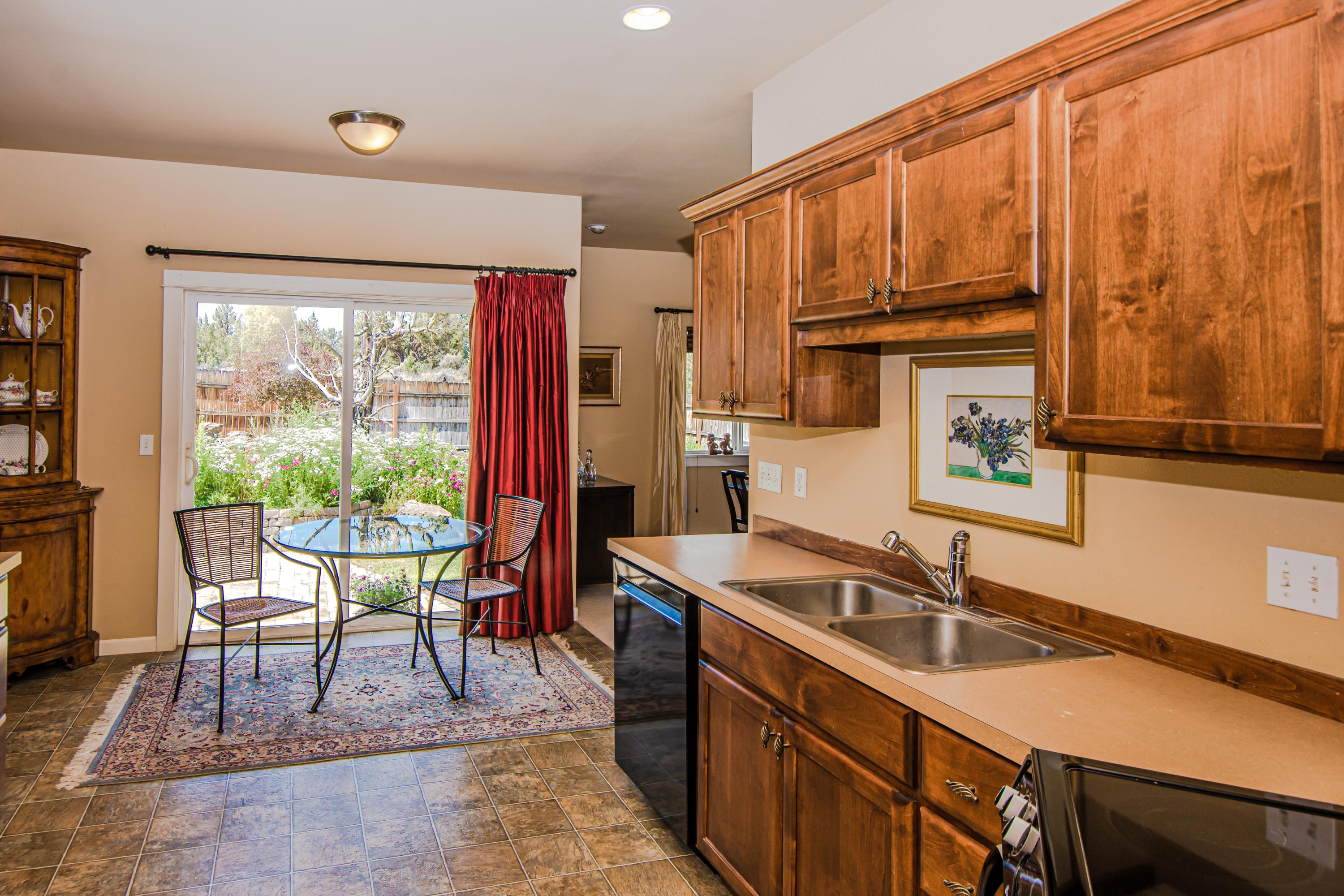 Twin Lakes Ranch - Residential