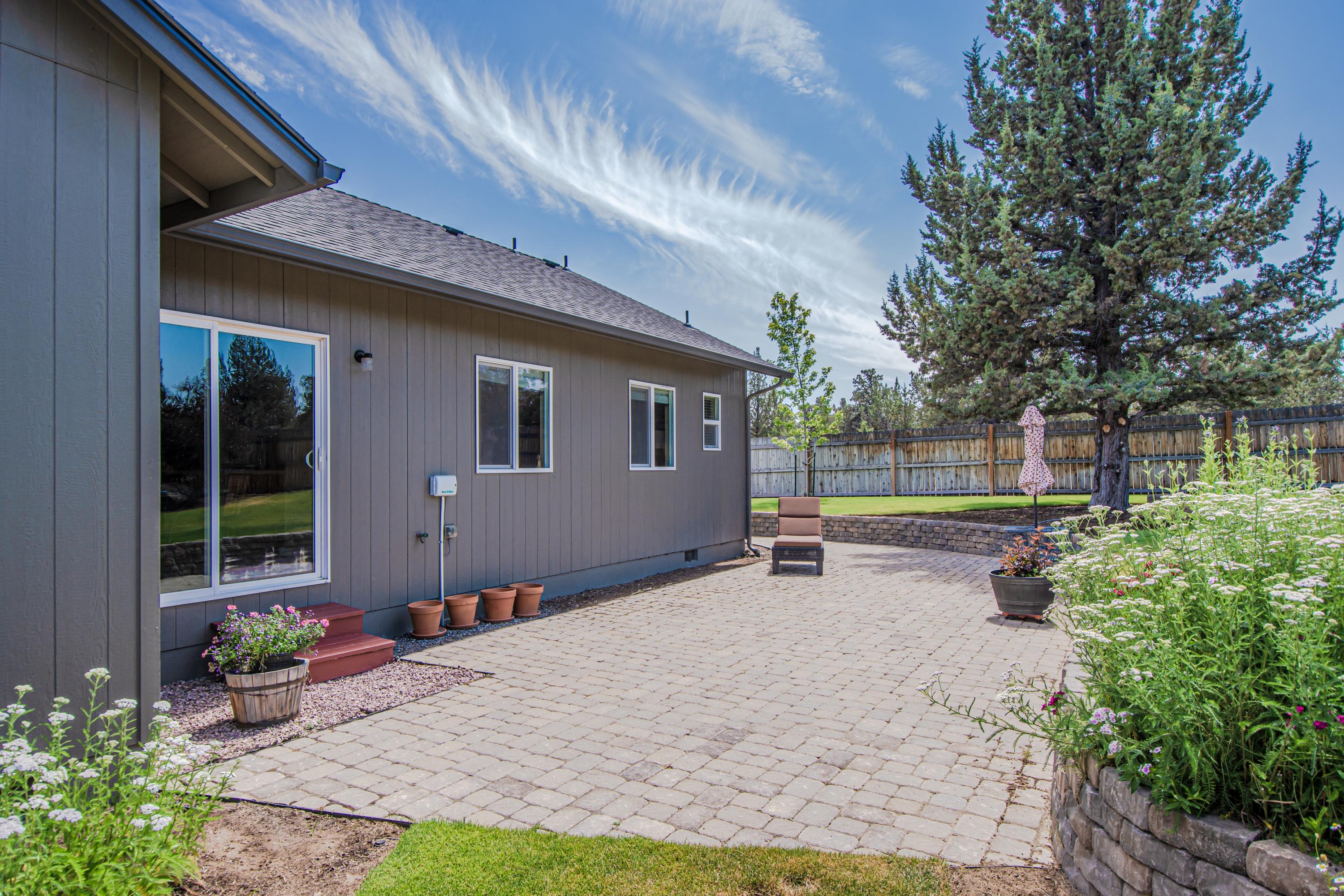 Twin Lakes Ranch - Residential